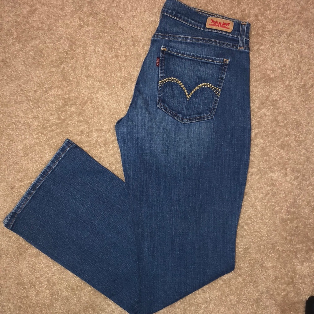 LEVI’S 524 Straight Jeans